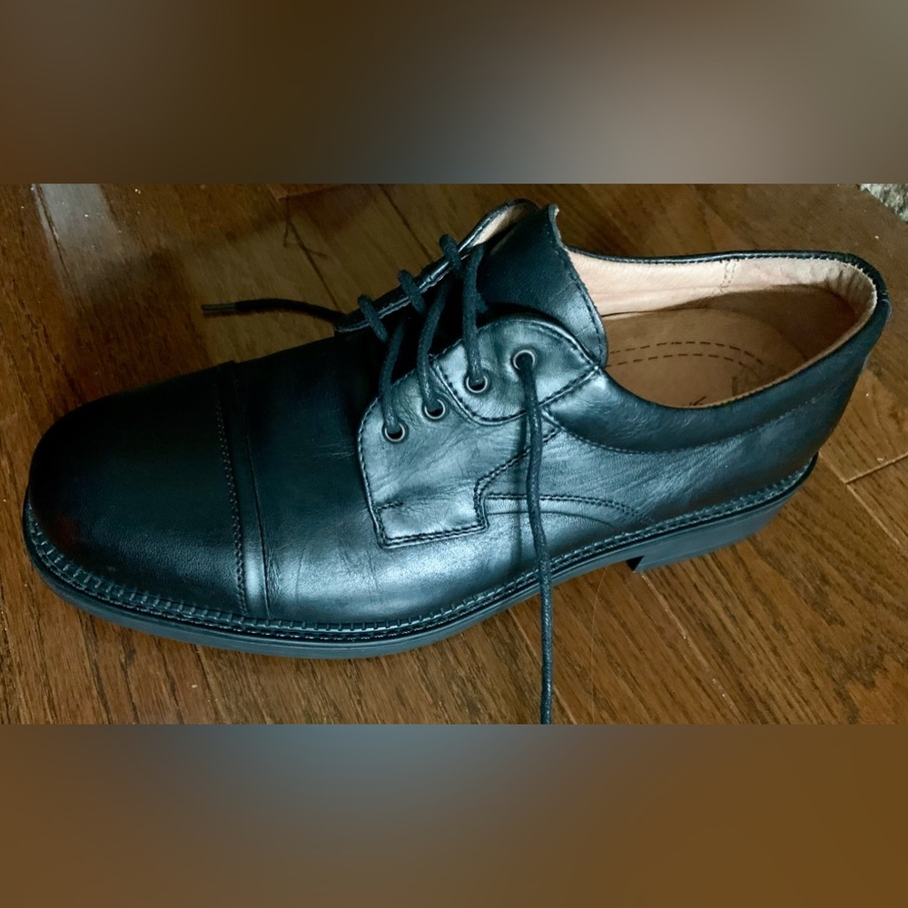 Bostonian ‘Strada’ size 9 M